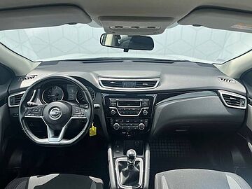 Nissan Qashqai 1.2 DIG-T 115 BLANC LUNAIRE