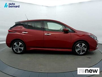 Nissan Leaf 150ch 40kWh N-Connecta 19.5 Rouge Magnétique