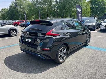 Nissan Leaf 150ch 40kWh Tekna 21.5 Noir Métallisé