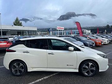 Nissan Leaf 150ch 40kWh N-Connecta 19 Blanc Lunaire