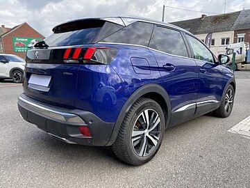 Peugeot 3008 1.5 BlueHDi 130ch S&S GT Line Bleu Magnetic (M)