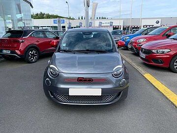 Fiat 500e berline my22 serie 1 step 2 500 e 95 ch GRIS