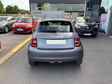 Fiat 500e berline my22 serie 1 step 2 500 e 95 ch GRIS
