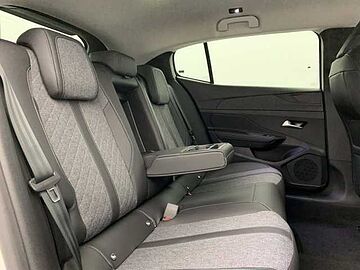 Peugeot 408 PureTech 130 ch S&S EAT8 Blanc