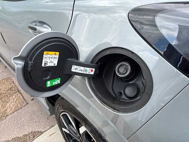 Ford PUMA Puma 1.0 Flexifuel 125 ch mHEV S&amp, S BVM6 Gris