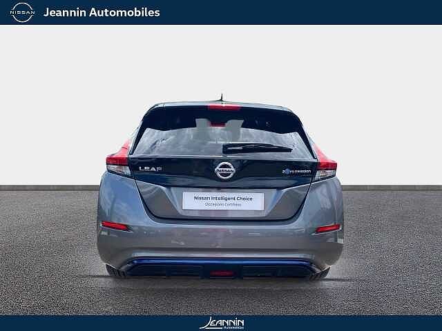 Nissan LEAF Leaf Electrique 40kWh Gris