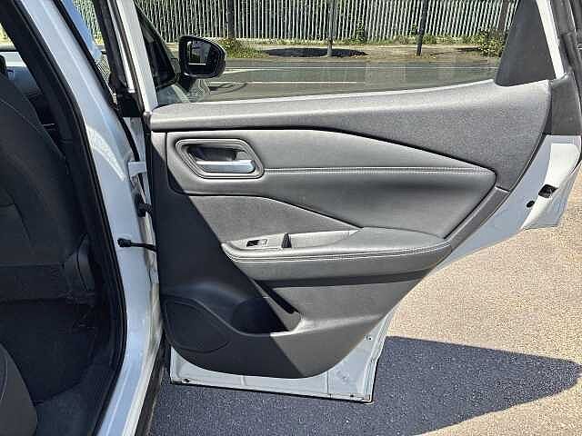 Nissan QASHQAI 2021 Qashqai Mild Hybrid 158 ch Xtronic Blanc