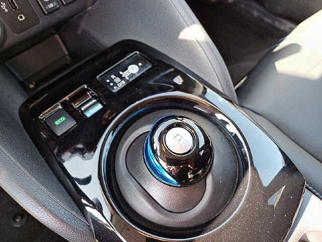 Nissan LEAF Leaf Electrique 40kWh Blanc