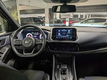 Nissan Qashqai 1.3 Mild Hybrid 158ch Tekna Xtronic Xfub-gris argile toit et retro noir