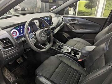 Nissan Qashqai 1.3 Mild Hybrid 158ch Tekna Xtronic Xfub-gris argile toit et retro noir