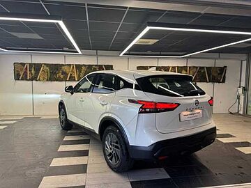 Nissan Qashqai 1.3 Mild Hybrid 140ch Acenta Qabg-blanc lunaire-met