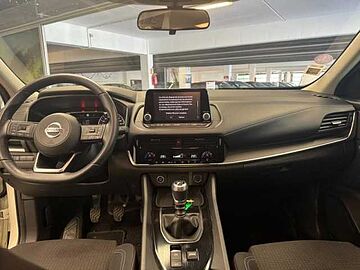 Nissan Qashqai 1.3 Mild Hybrid 140ch Acenta Qabg-blanc lunaire-met