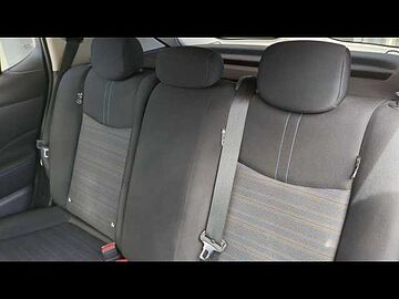 Nissan Leaf 217ch e+ 62kWh Acenta 21.5 Blanc arctique
