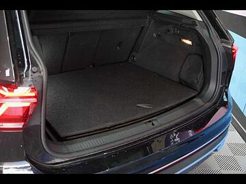 Volkswagen Tiguan 1.4 eHybrid 245ch Elegance Exclusive DSG6 Noir Intense nacrée