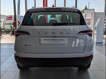 SKODA Karoq 1.5 TSI ACT 150ch Style DSG7 Blanc Lune métallisée