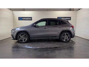 Mercedes-Benz GLA 200 163ch AMG Line 7G-DCT Gris montagne métallisé