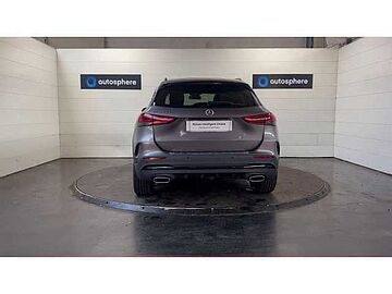 Mercedes-Benz GLA 200 163ch AMG Line 7G-DCT Gris montagne métallisé