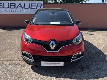 Renault Captur 0.9 TCe 90ch Stop&Start energy Intens Euro6 114g 2016 Rouge Flamme / Toit Noir Etoilé